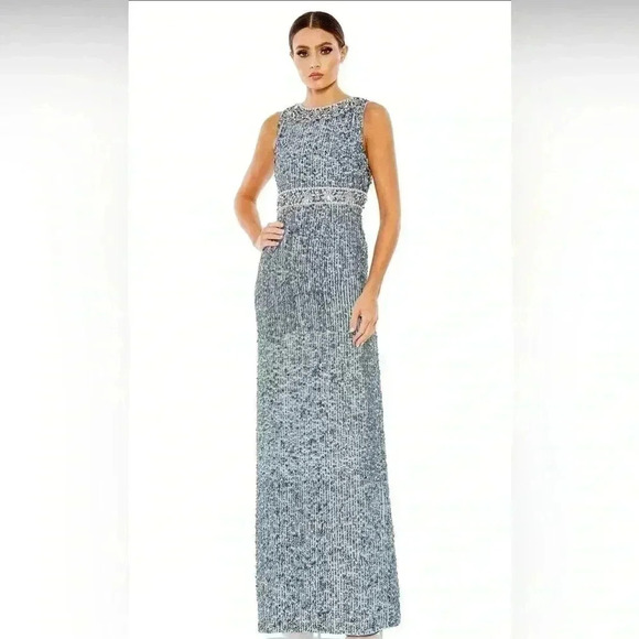 Mac Duggal - Crystal Ornate Sheath Gown NWT Size 8 Style 10839 - Picture 1 of 8